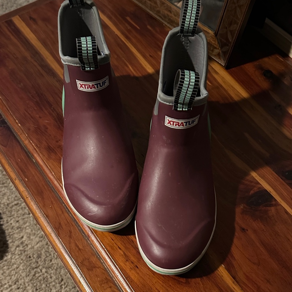 XTRATUF Women's Winter & Rain Boots - Maroon